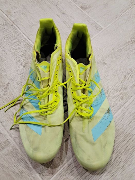 Шиповки, взуття для легкої атлетики