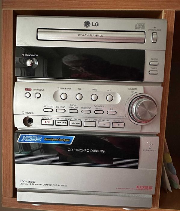 Музыкальный центр LG LX-230