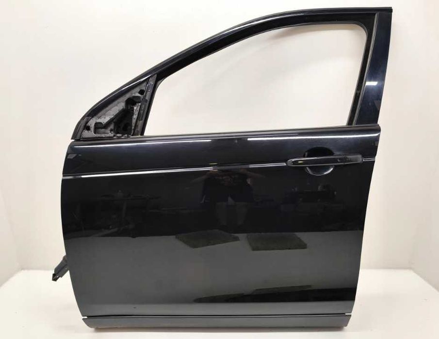 Двери правые левые передние Land Rover Discovery Sport L550 L462