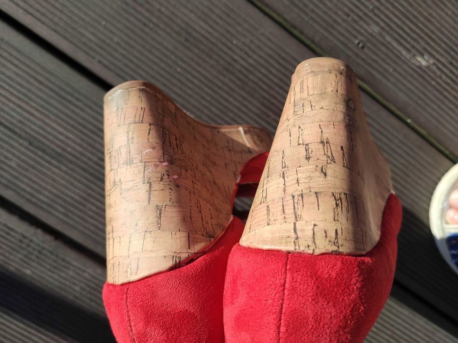 czerwone buty na lato rozm. 37