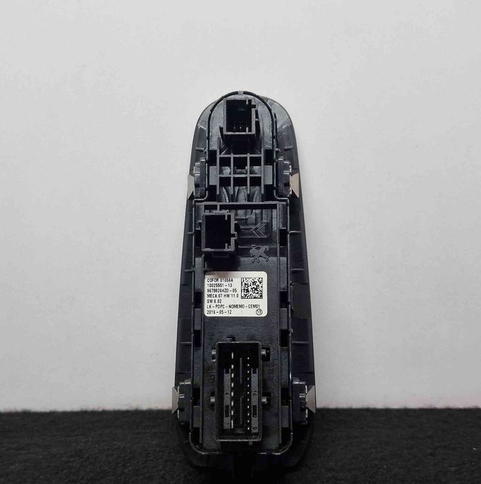 Comando / Botão / Interruptor Vidros Frente Esquerdo 96788264ZD-05 - PEUGEOT 308 II