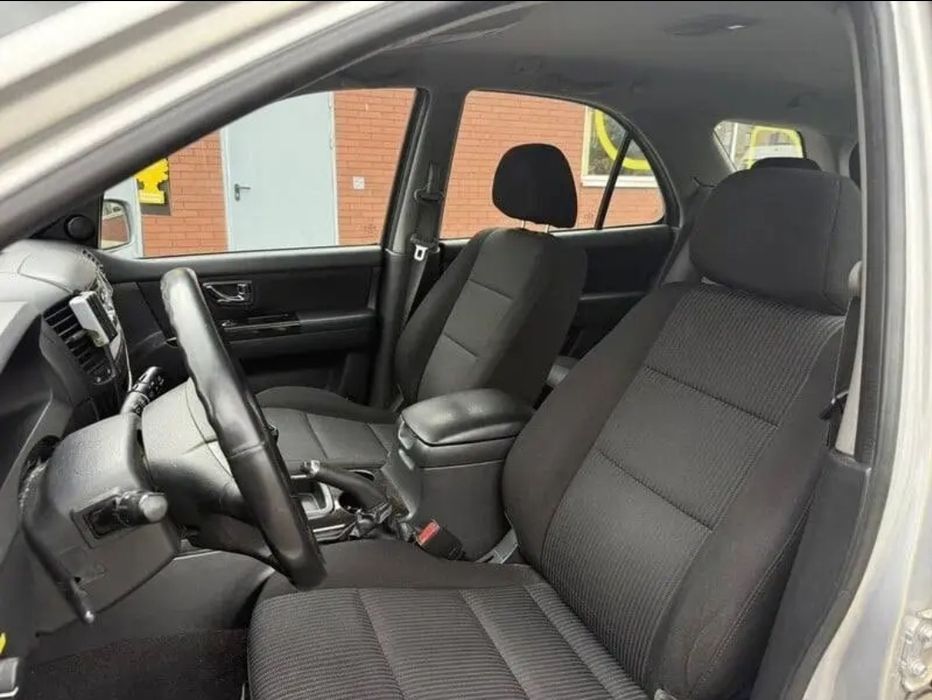 Продам Kia Sorento 2.5 CRDI AWD