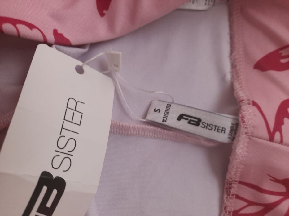 Dzwony rozmiar S New Yorker