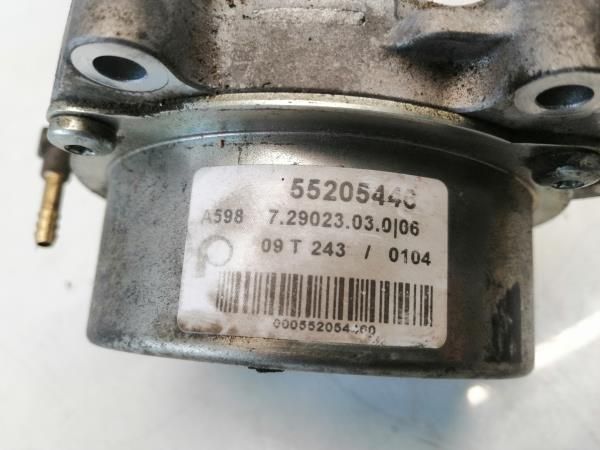 Depressor dos travões / bomba de vácuo FIAT Bravo II (198_)