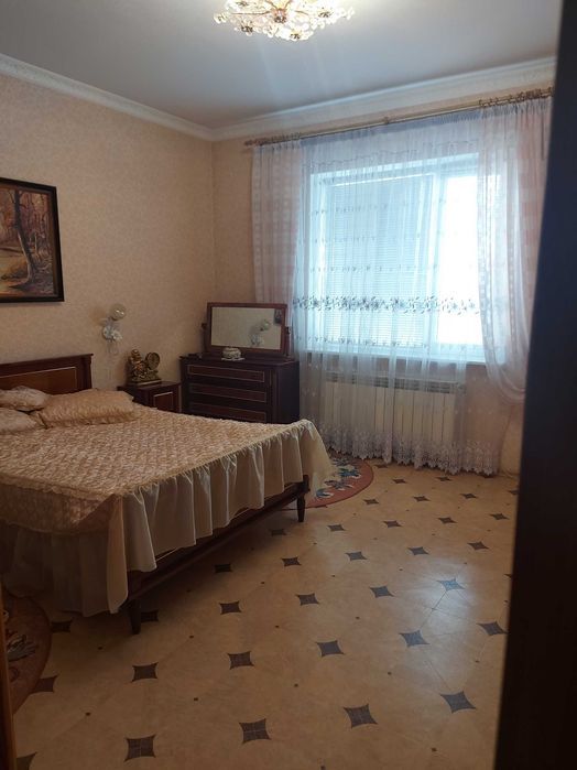 Продаю двухэтажный дом