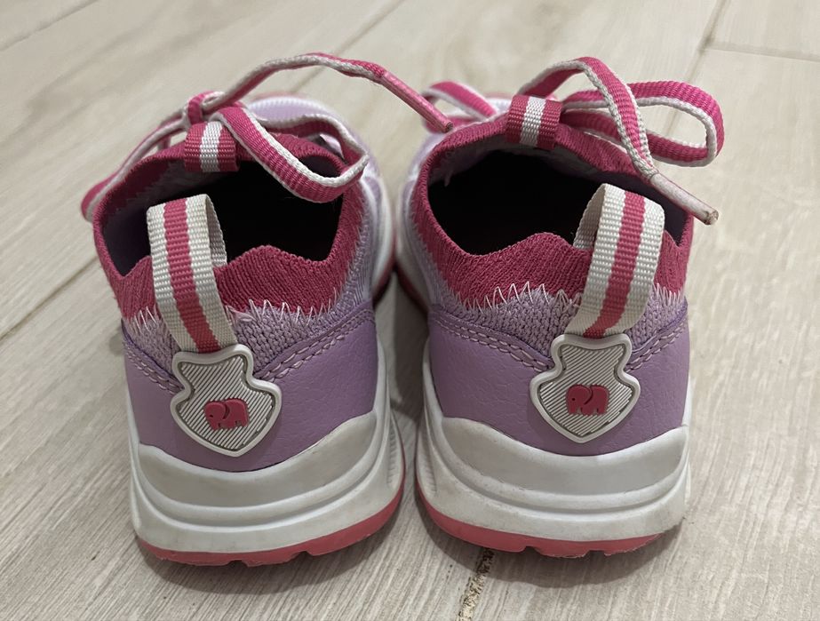 Кросівки для дівчаток бренду Elefanten 24 розмір