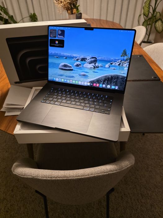 MacBook Pro M5 16.2" 24GB 1TB NOVO. Troca/retoma. Fatura, garantia. 22 ciclos. Oferta capa