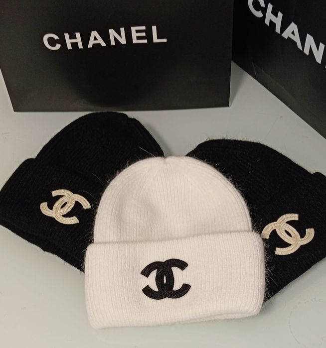 Czapka zimowa chanel  tylko biała