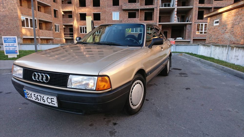 Продам ауді 80 1.8 газ