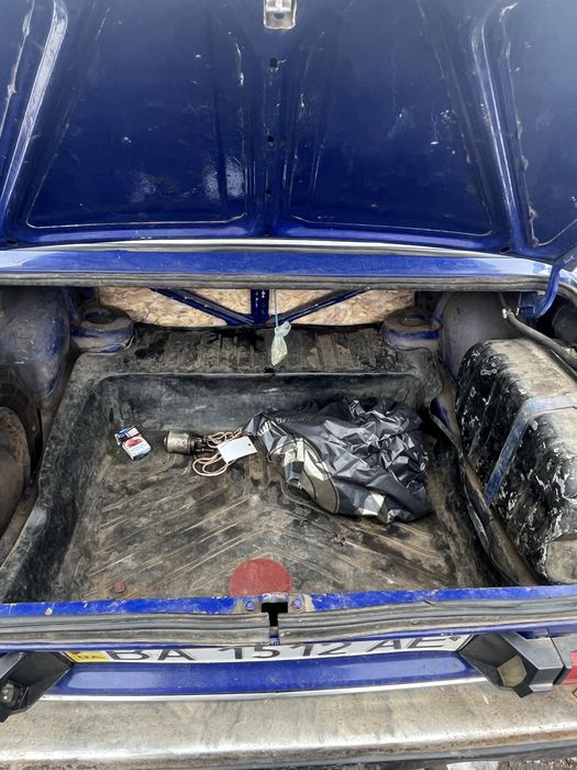 Продам ваз 2106 деталі по номеру телефону