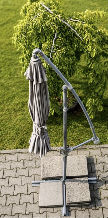 Parasol ogrodowy 3m z podstawa i obciazeniem,Kraków