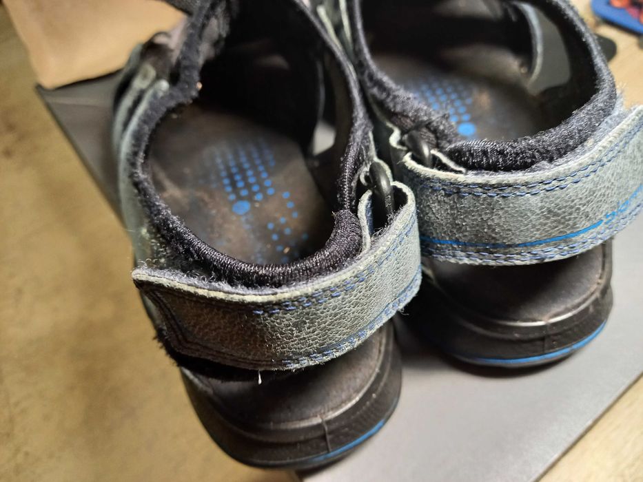 Босоножки ECCO на мальчика 37 размер