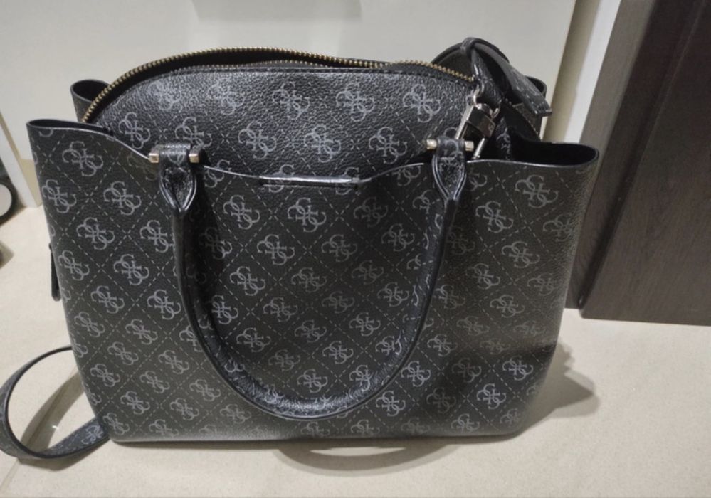 torebka guess w stanie bdb