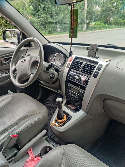 Hyundai Tucson.2005.
