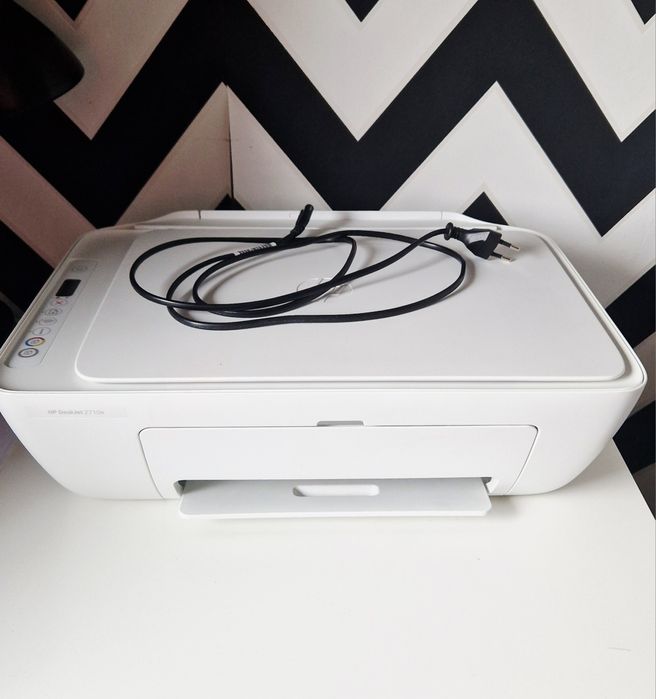 Drukarka xero skaner  DeskJet HP 2710e