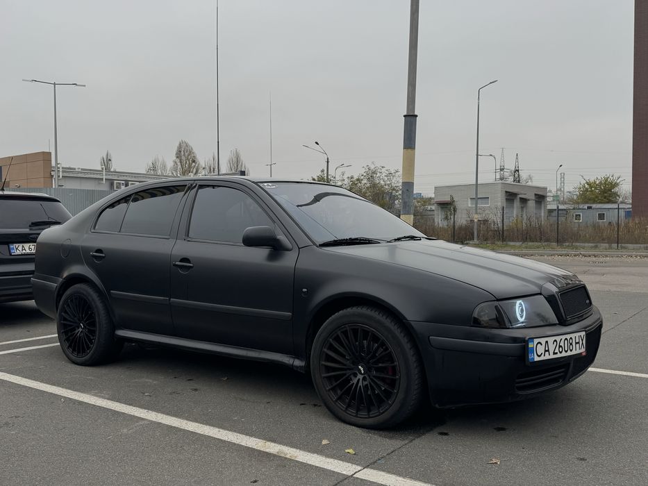 Шкода октавія тур 1,9 tdi