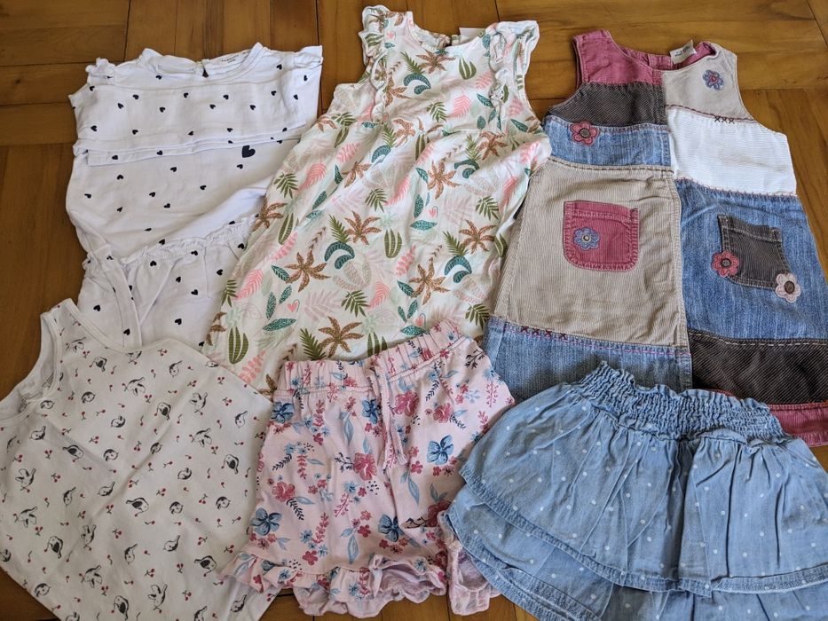 Zestaw ubrań/paczka ubrań/dla dziewczynki/rozmiar 98/104