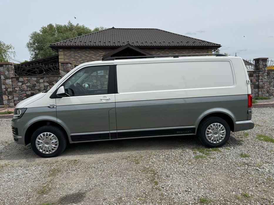 Volkswagen Transporter T-6