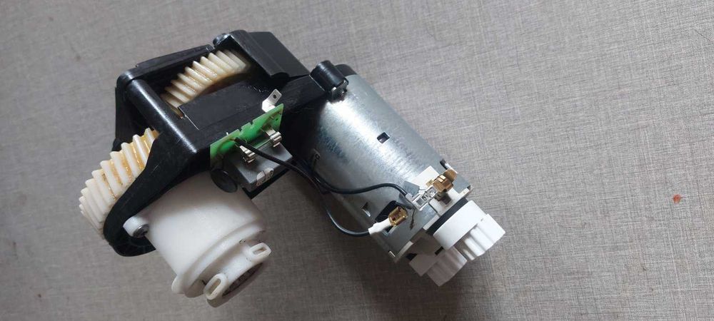 Редуктор в сборе на мясорубку PHILIPS HR 2724, HR 2725