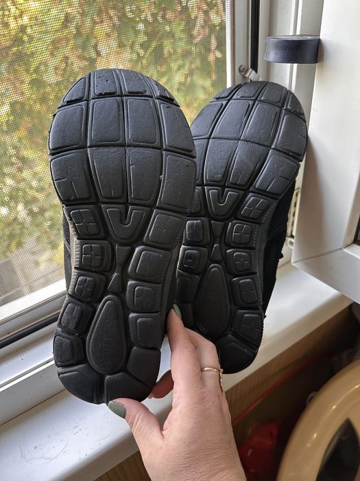Продам макасини Slazenger розмір 45,5 устілка 29,5