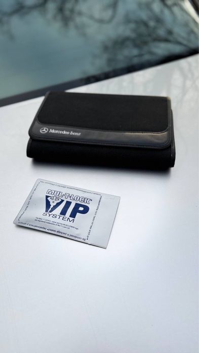 Продам MERCEDES 124