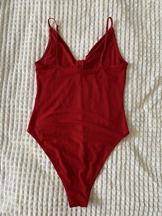 Body czerwone H&M rozm. M dopasowane i elastyczne
