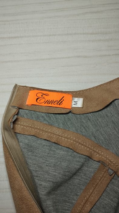 Платье из эко-замши от Enneli: Ваша идеальная база в цвете Nude