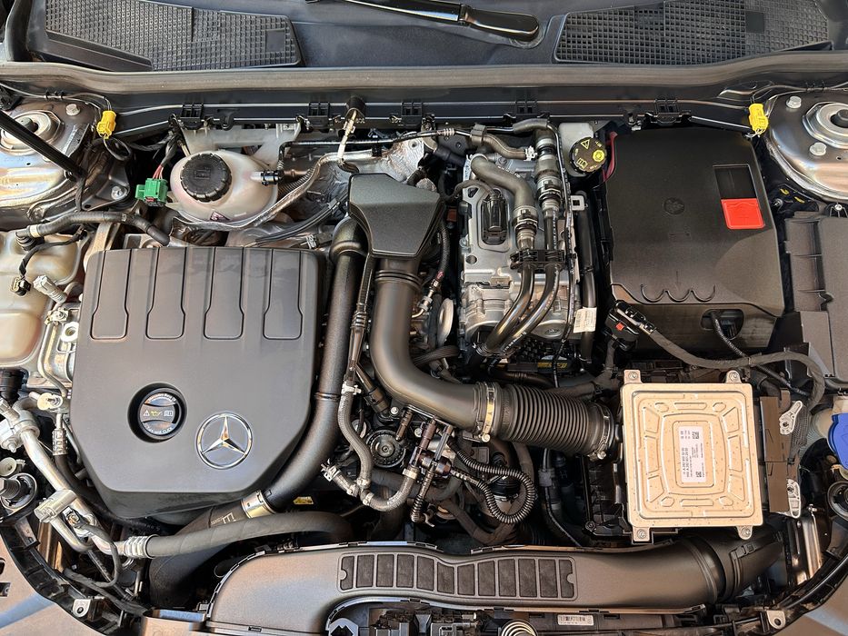 Mercedes CLA250e - URGENTE • Garantia 18 meses • Oportunidade •