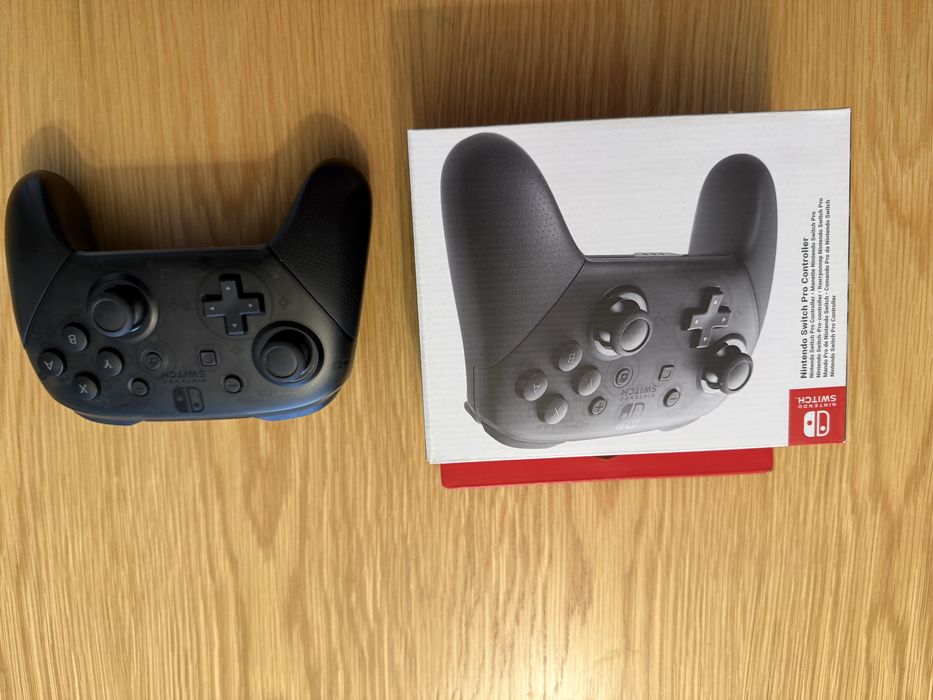 Nintendo Switch OLED branca + 3 jogos + Acessorios