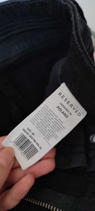 Jeansy czarne Reserved 36