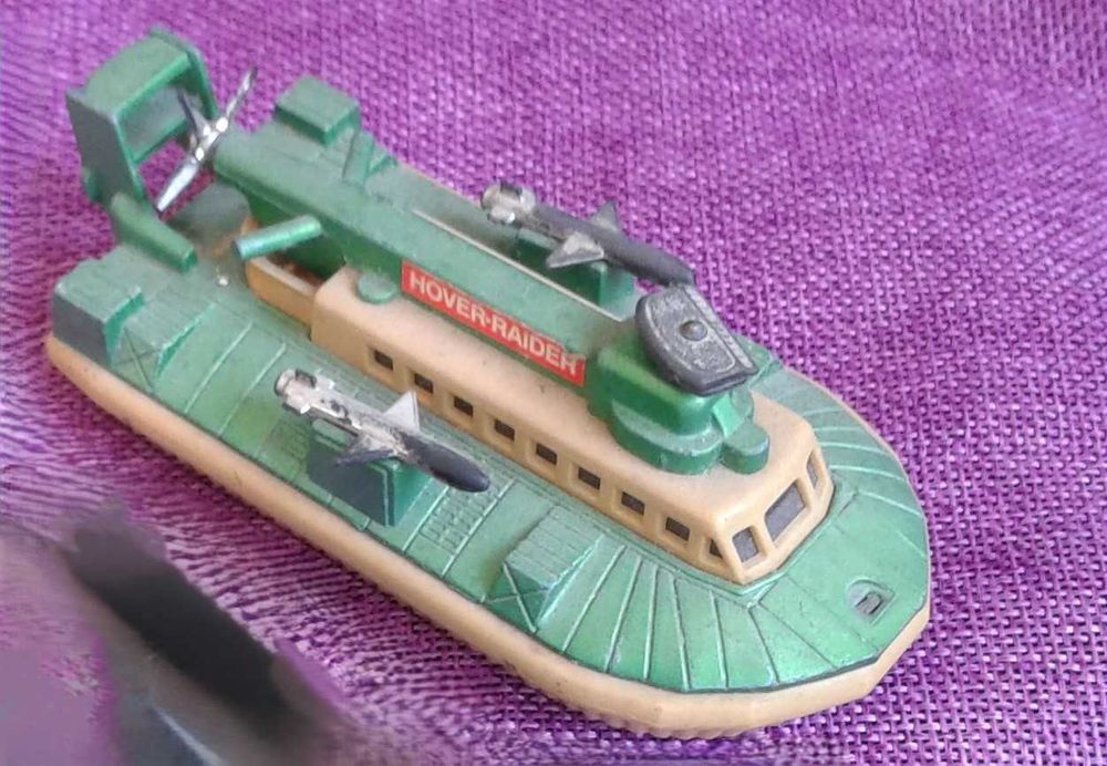 Battle Kings K-105 Hover-Raider - MATCHBOX Lesney Products - 1974