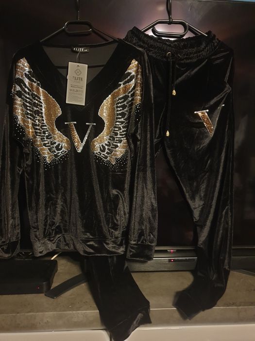 Dres welurowy skrzydla cyrkonie rozm S