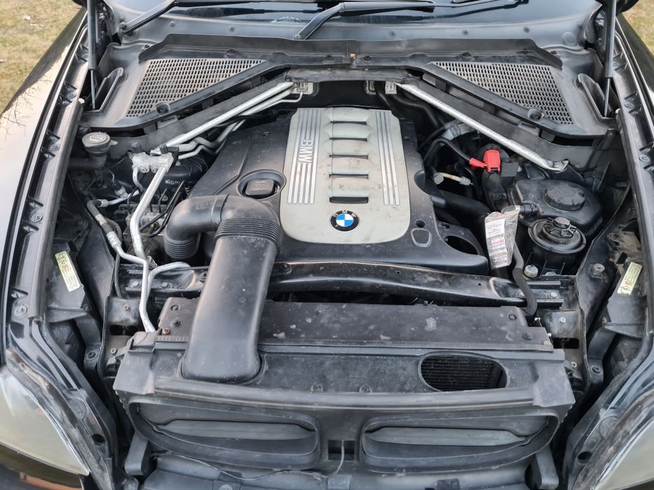 OSŁONA SILNIKA górna BMW X5 E70 2008r 3.0d M57 235koni