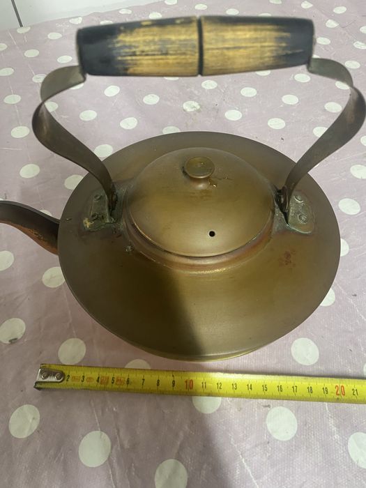 Chaleira em bronze