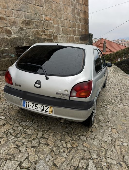 Forde fiesta comercial 1.8 Diesel Boss turbo