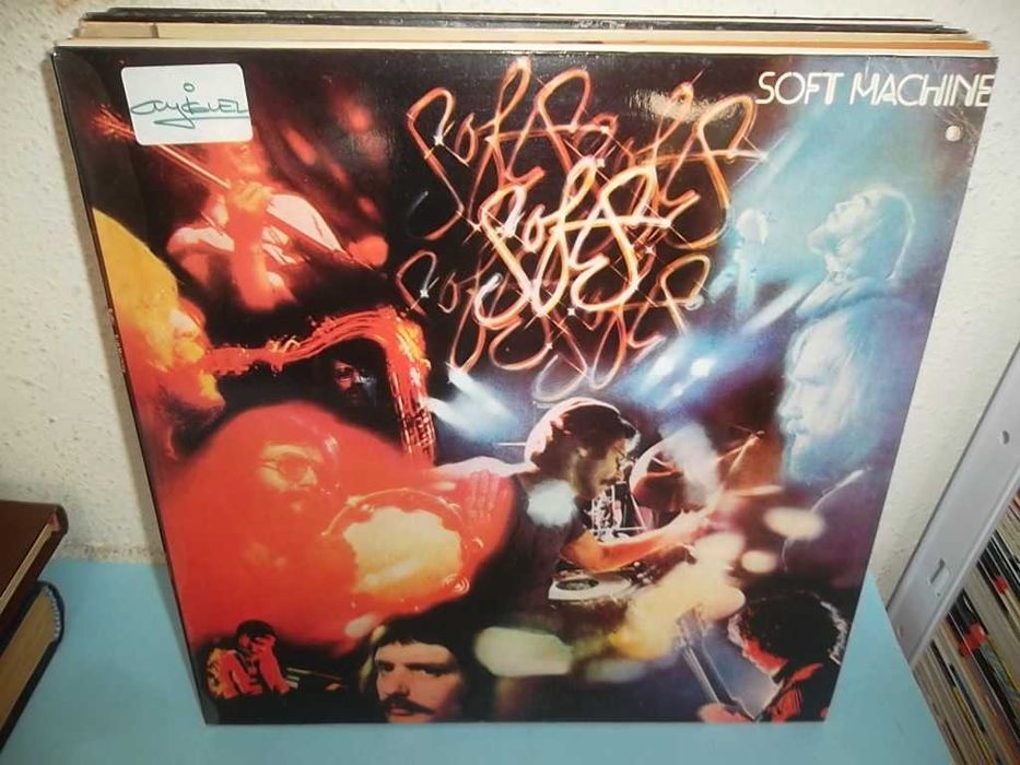 3 DISCOS LP - Fischer-Z, Soft Machine, Camel.