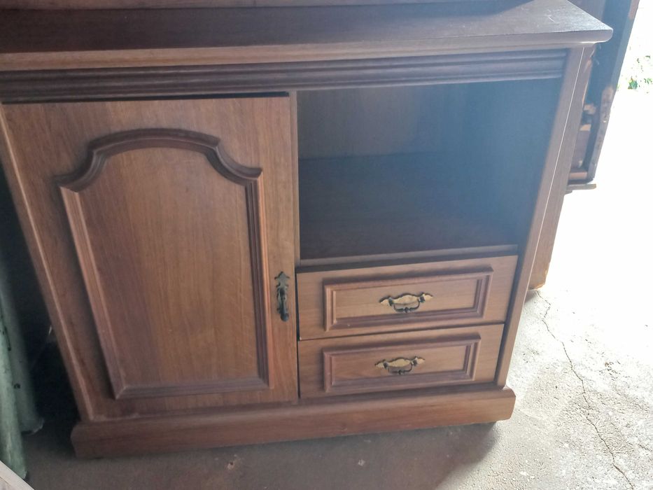 Móvel de apoio sala