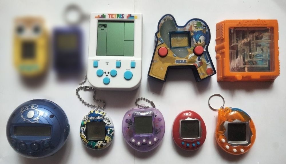 Tamagotchi, Nintendo, Sonic, Metroid, Tetris