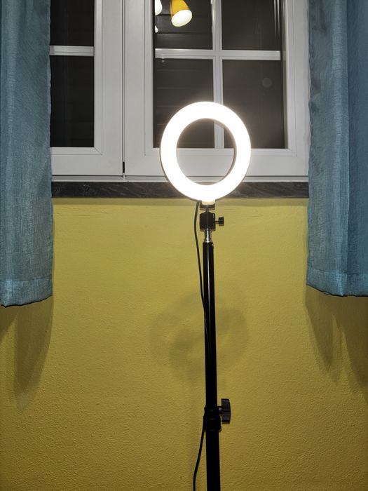 Ring light com 3 modos de cor