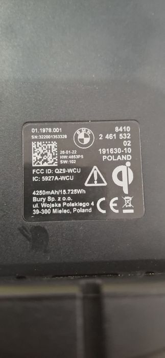 Ładowarka indukcyjna BMW