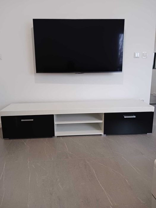 Sprzedam zestaw mebli do salonu, 4 elementy.