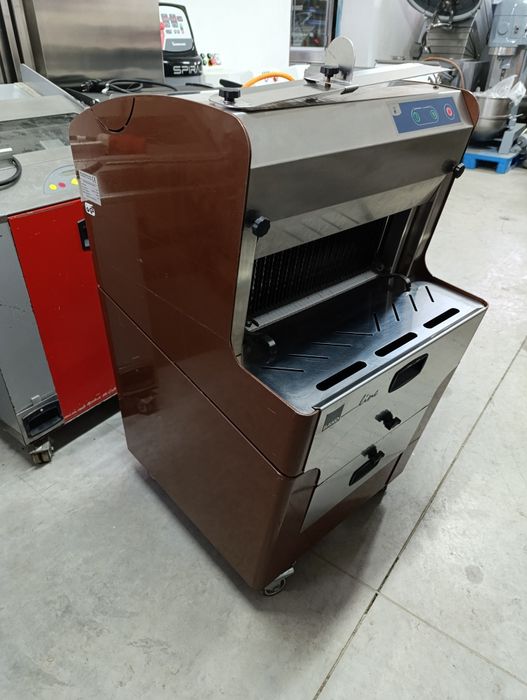 Хліборізка. Машина для нарізання хлібу. MHS