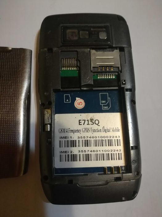 Продаю рабочие и не рабочие мобильные телефоны