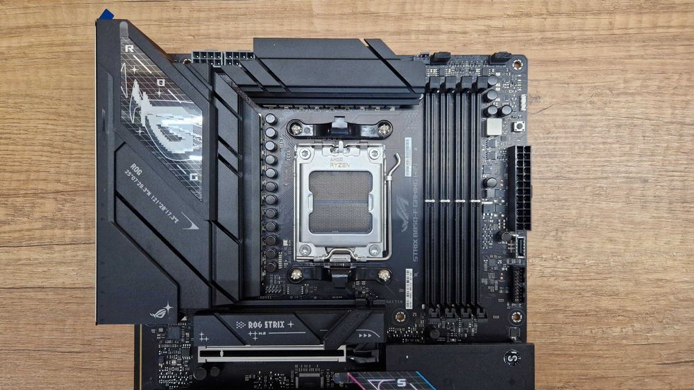 Płyta główna ASUS ROG STRIX B850-F GAMING WIFI box gwarancja nr 406014