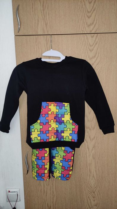 Детский спортивный костюм