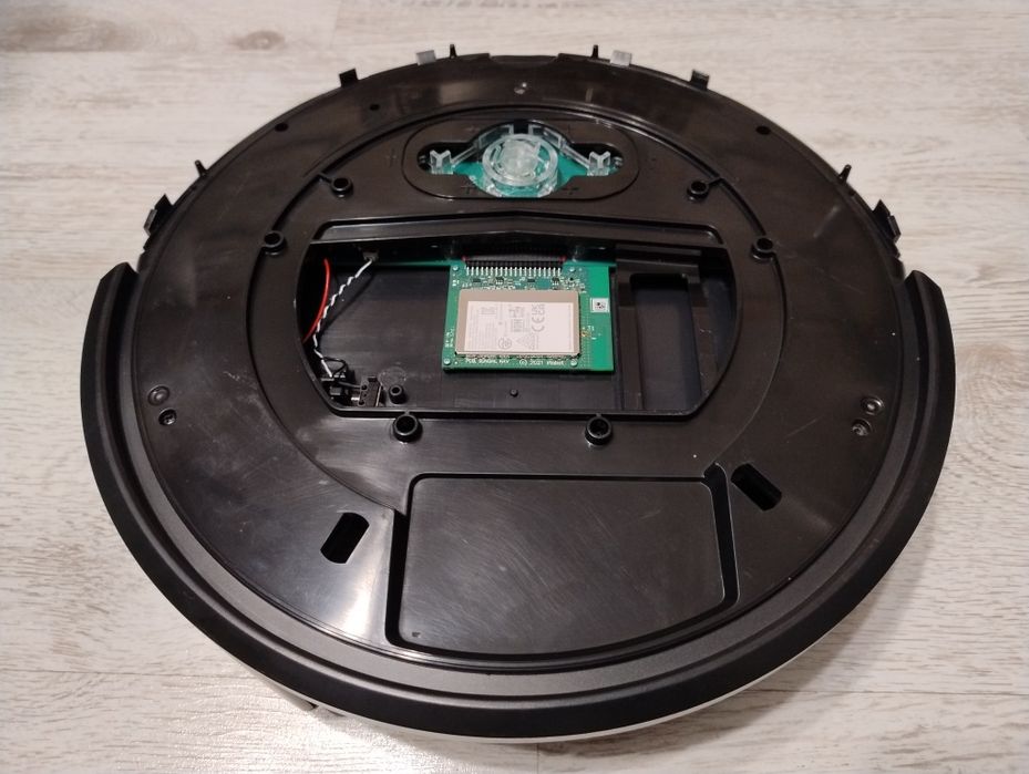 Płyta Główna z obudową i czujnikami Irobot Roomba i3 (Uszkodzona)