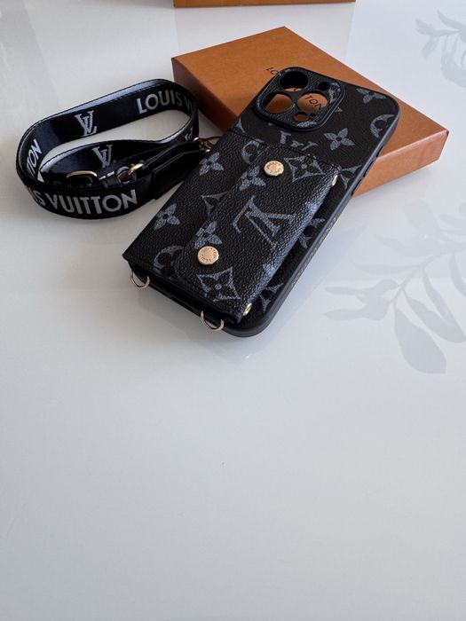 Etui LV  na twlefon Iphone 16 pro max