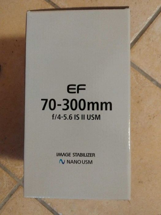 Objetiva Canon 70-300 IS NANO USM - NOVA
