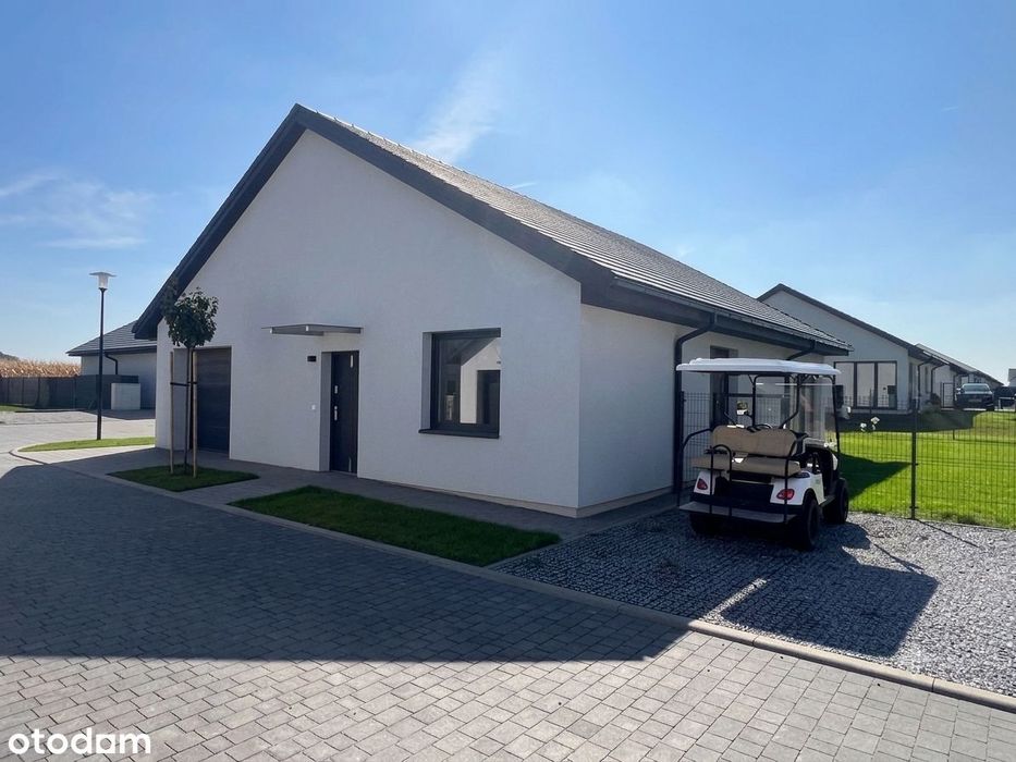 Nowy dom na zamkniętym osiedlu w Domasławiu, blisko Bielany