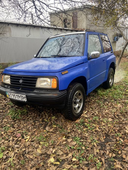 Сузукі    вітара.